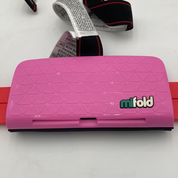 Mifold Grab and Go Portable Compact Car Seat Pink - Picture 8 of 10